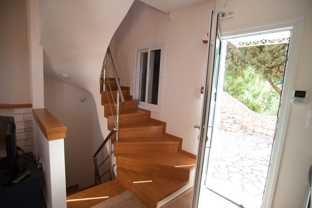 Agios Nikitas View 2 Villa Bilik gambar